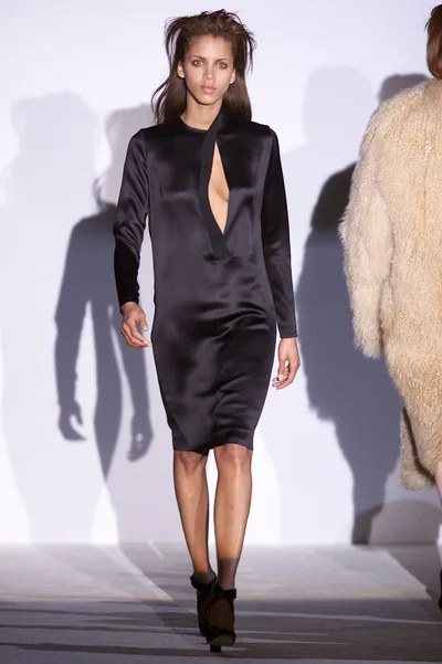 Look 25